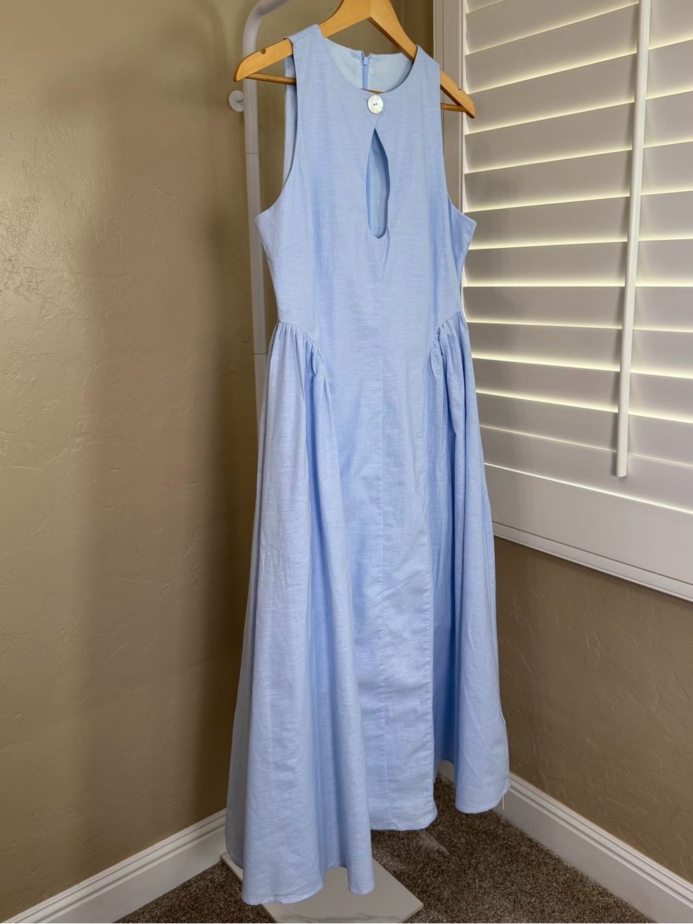 Commense Light Blue Linen Cotton Cutout Pleated Maxi Dress Medium NWT - Picture 3 of 9